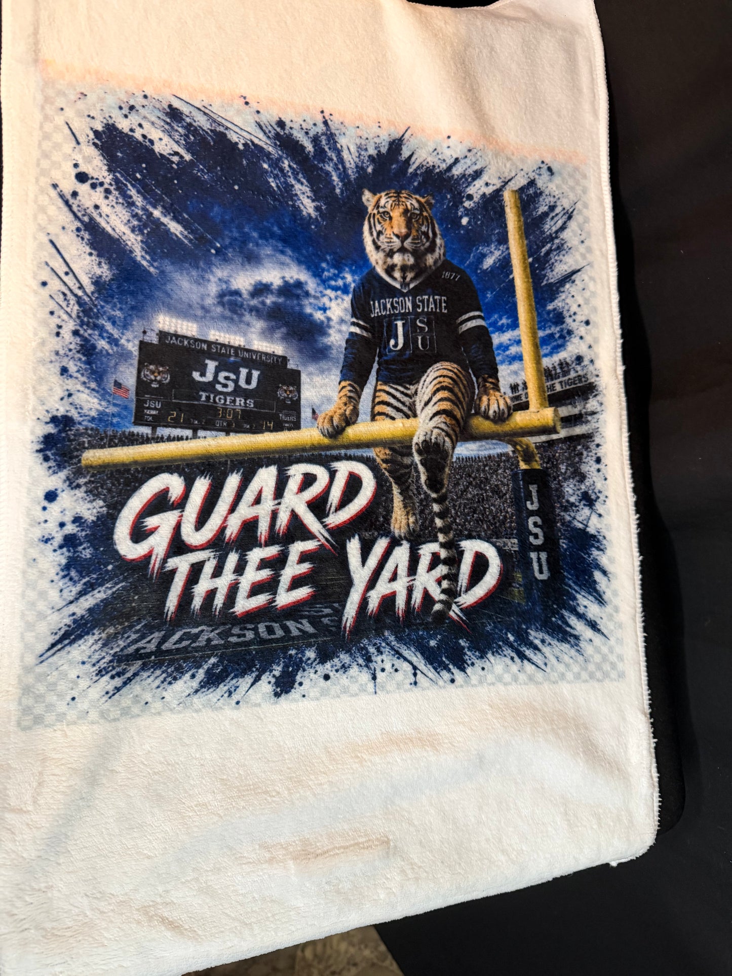🐅🏟️ “Guard Thee Yard” Tiger Climb Towel