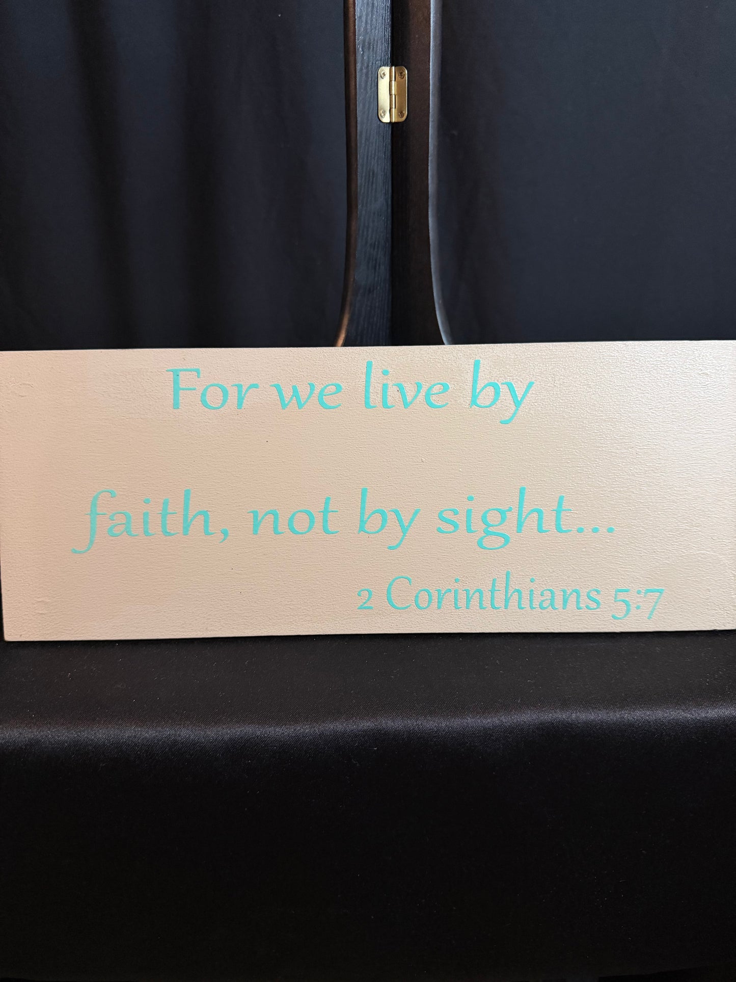 💙📖 The Walk by Faith Scripture Sign